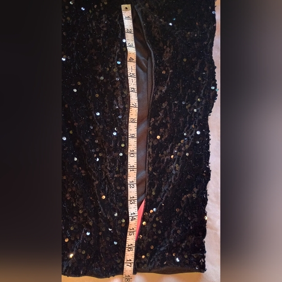 LAST CHANCE SALE Black Shein Icon Dress - Picture 11 of 14